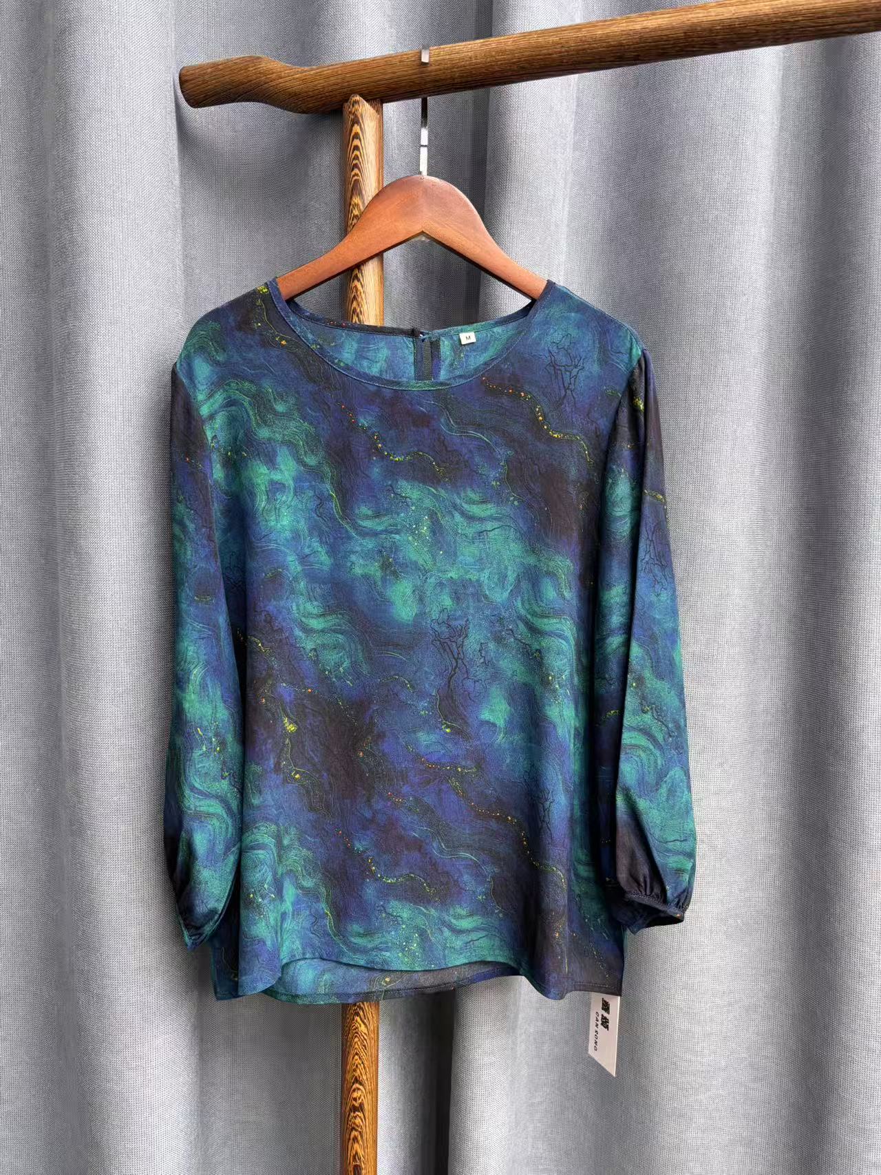 2025夏季新款休闲时尚圆领桑蚕丝双绉印花七分袖上衣女A356