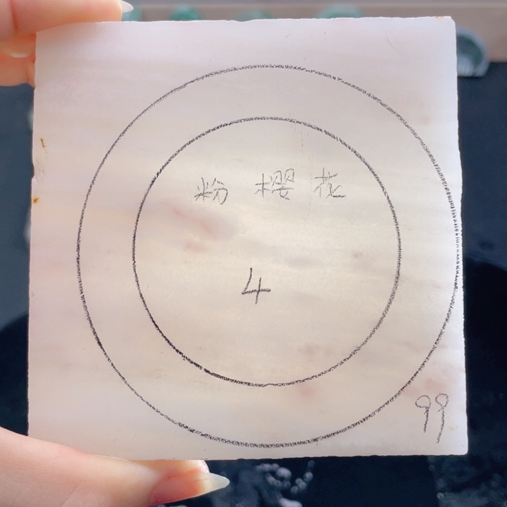 石英质玉未镶嵌手镯定制