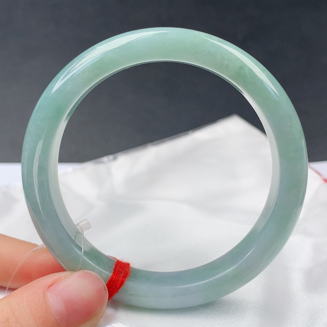 翡翠手镯未镶嵌0002正57