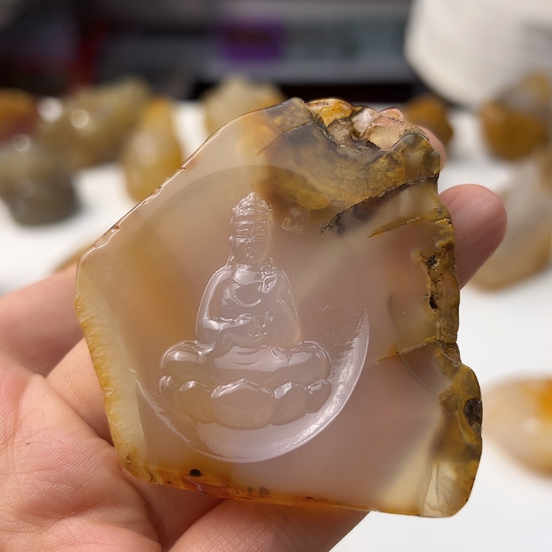 未镶嵌颈饰玛瑙/玉髓