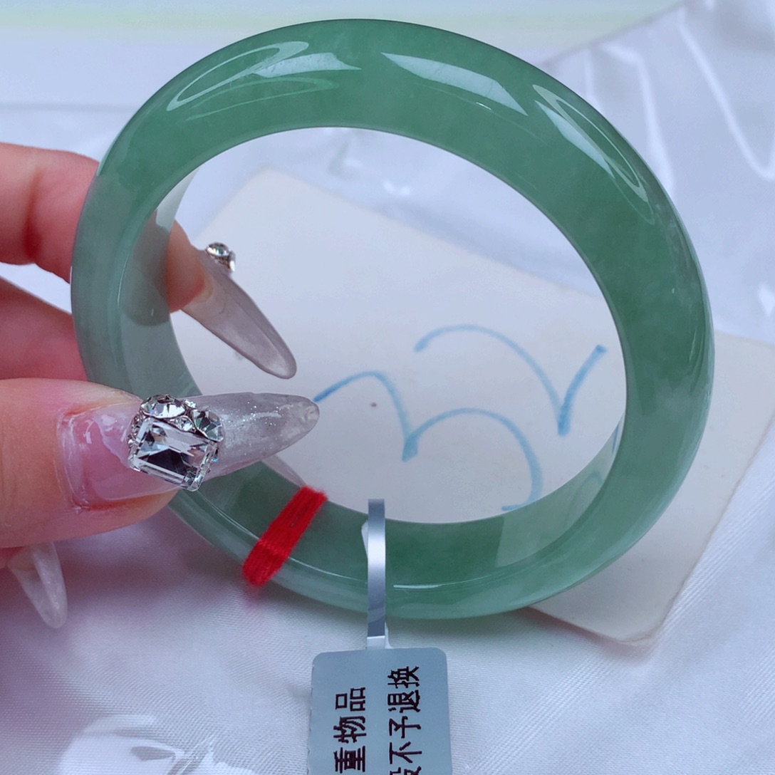 翡翠手镯未镶嵌天然缅甸翡翠A货手镯