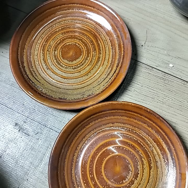 盘瓷片陶瓷杯盘壶碗都有