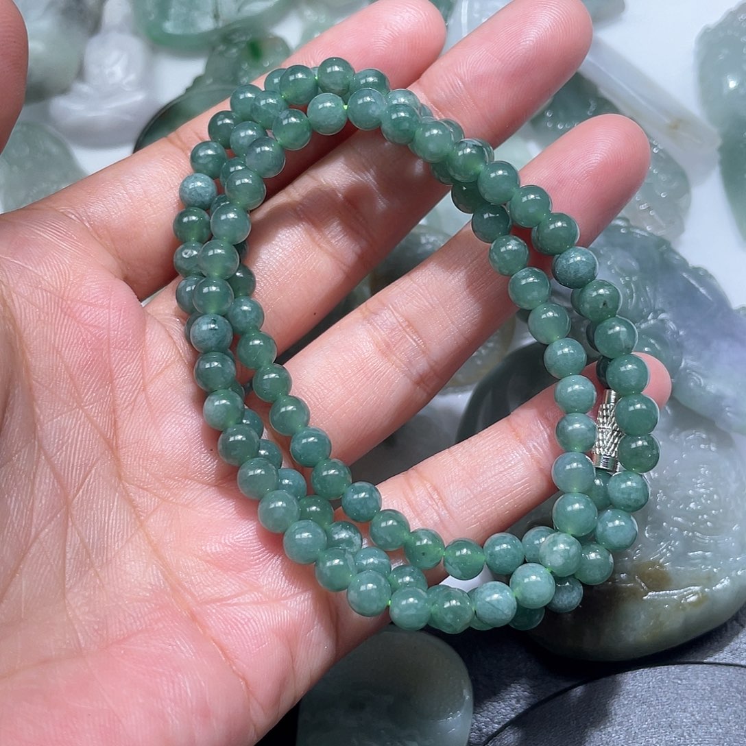 颈饰未镶嵌翡翠不
