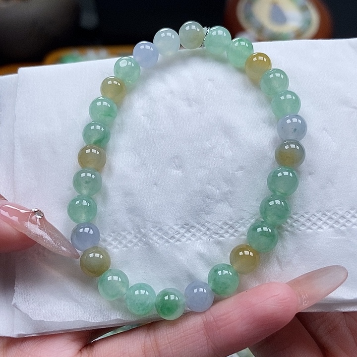 翡翠挂件未镶嵌珠链