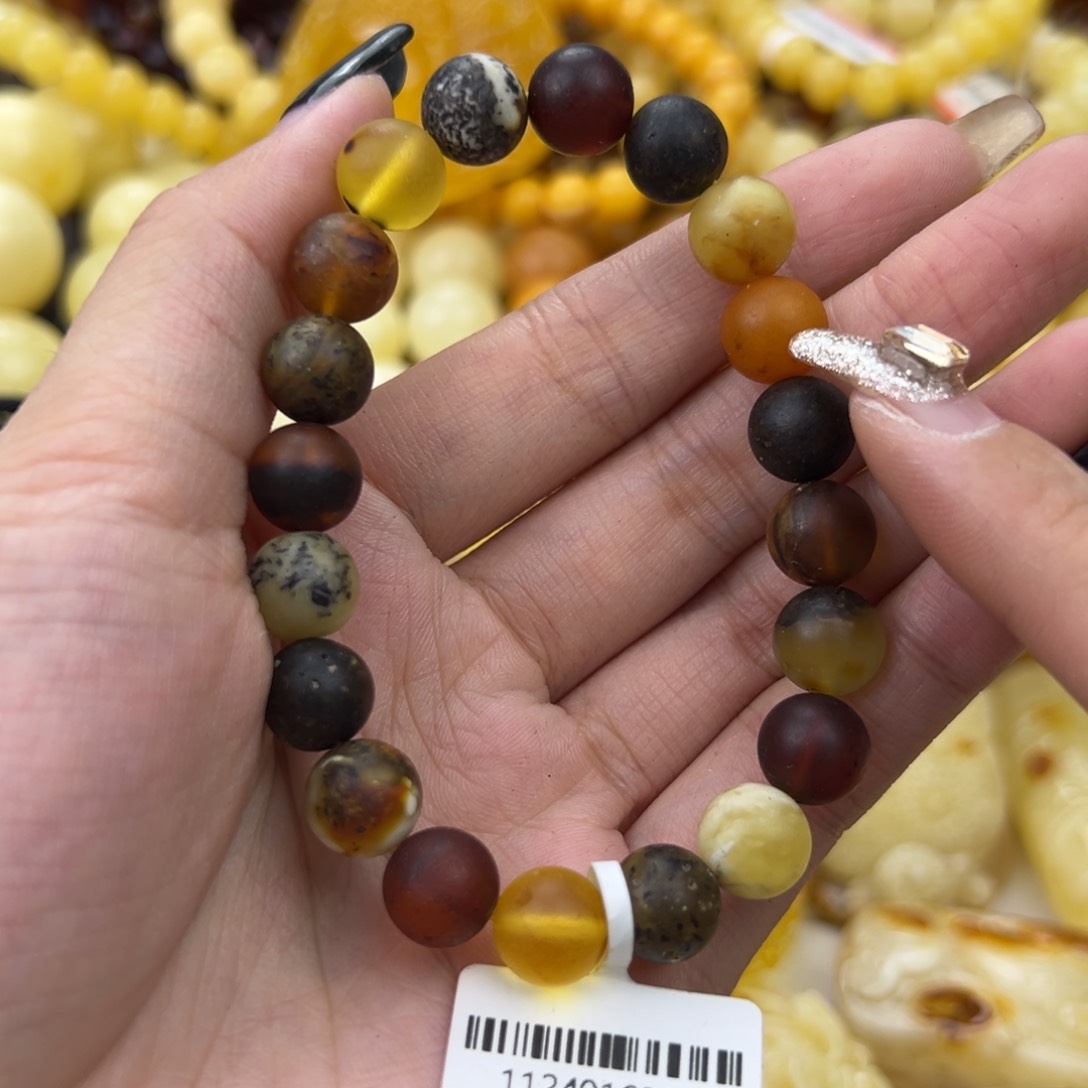 琥珀珠宝奇石未镶嵌