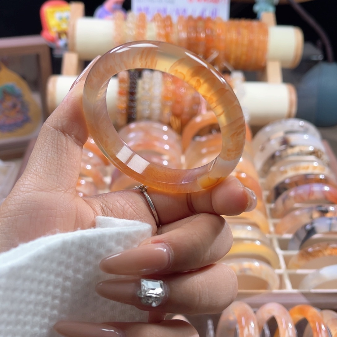 手镯玛瑙/玉髓合金52.7