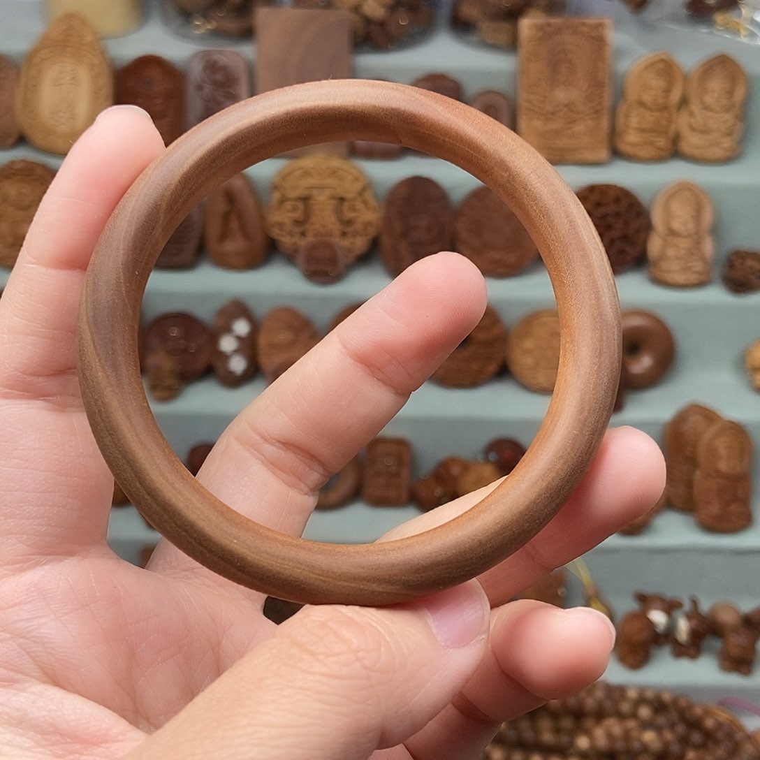 檀香木无事牌罗*?56手镯