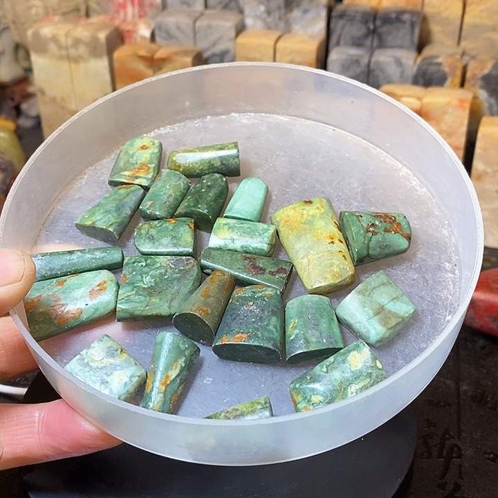 昌化鸡血石昌化石