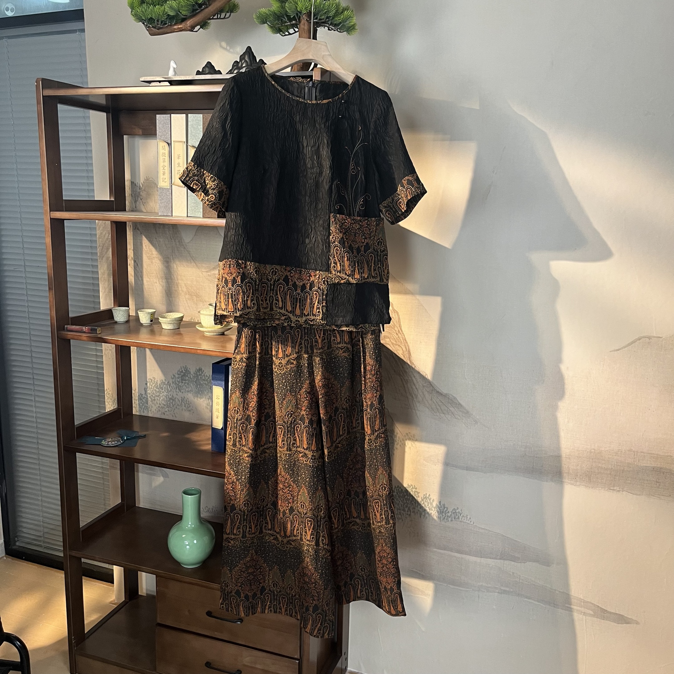 韦小宝新款香云纱春桑蚕丝上衣下裤舒适民族风套装2221153404