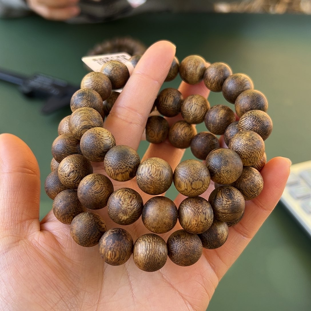 沉香手串白棋12克1.3多样性发一条