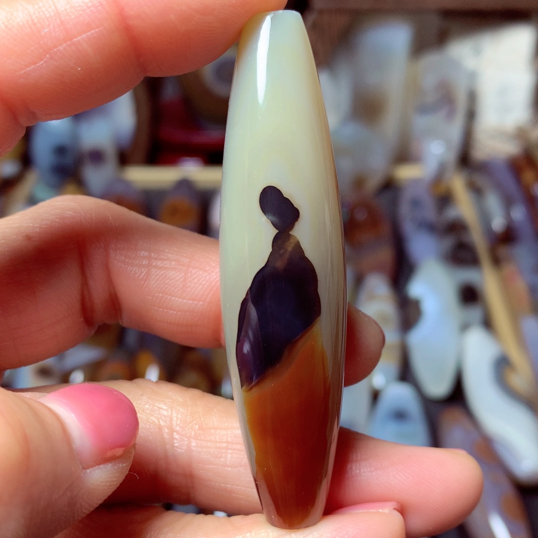 玛瑙/玉髓颈饰未镶嵌