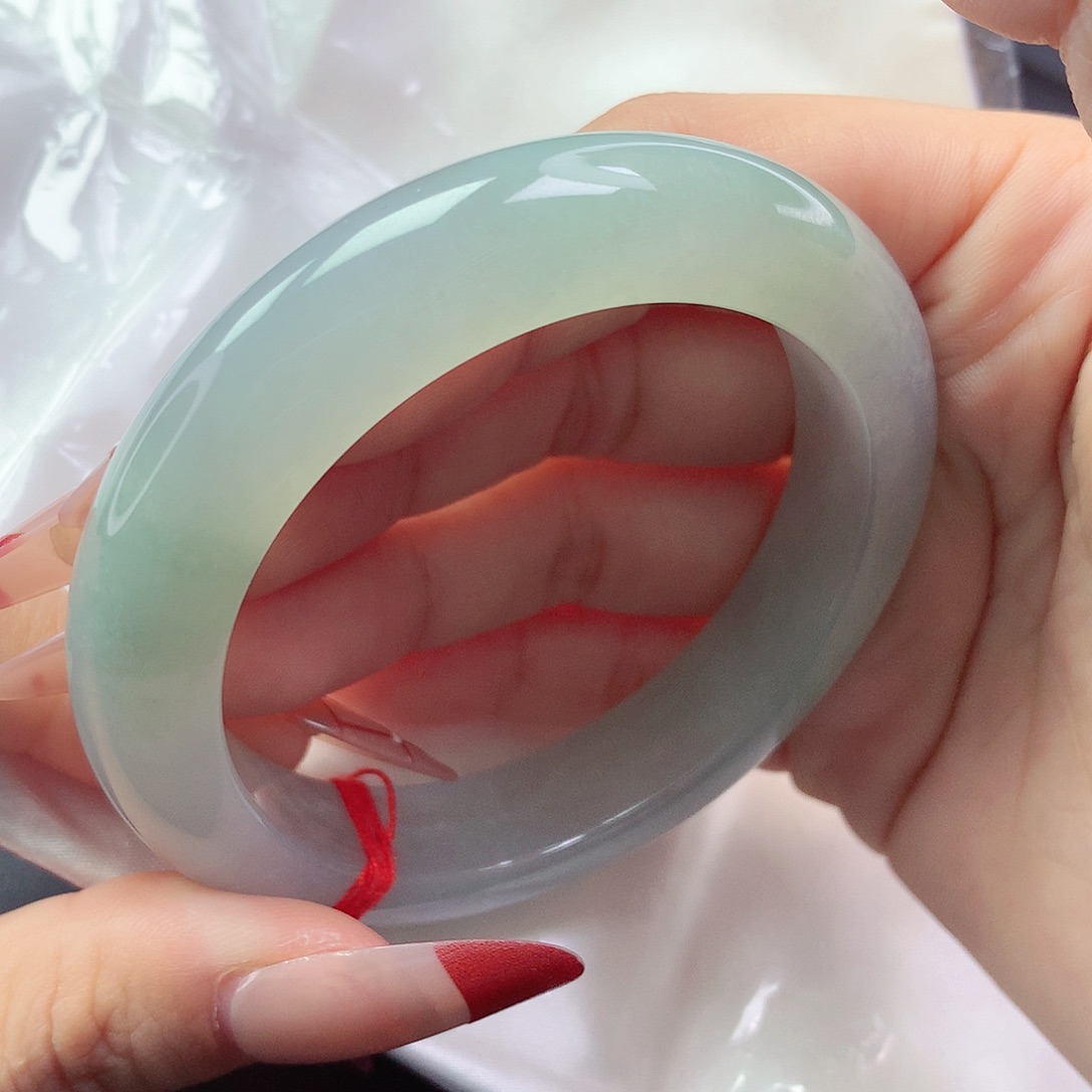 【闪购商品】翡翠手镯未镶嵌a 11276