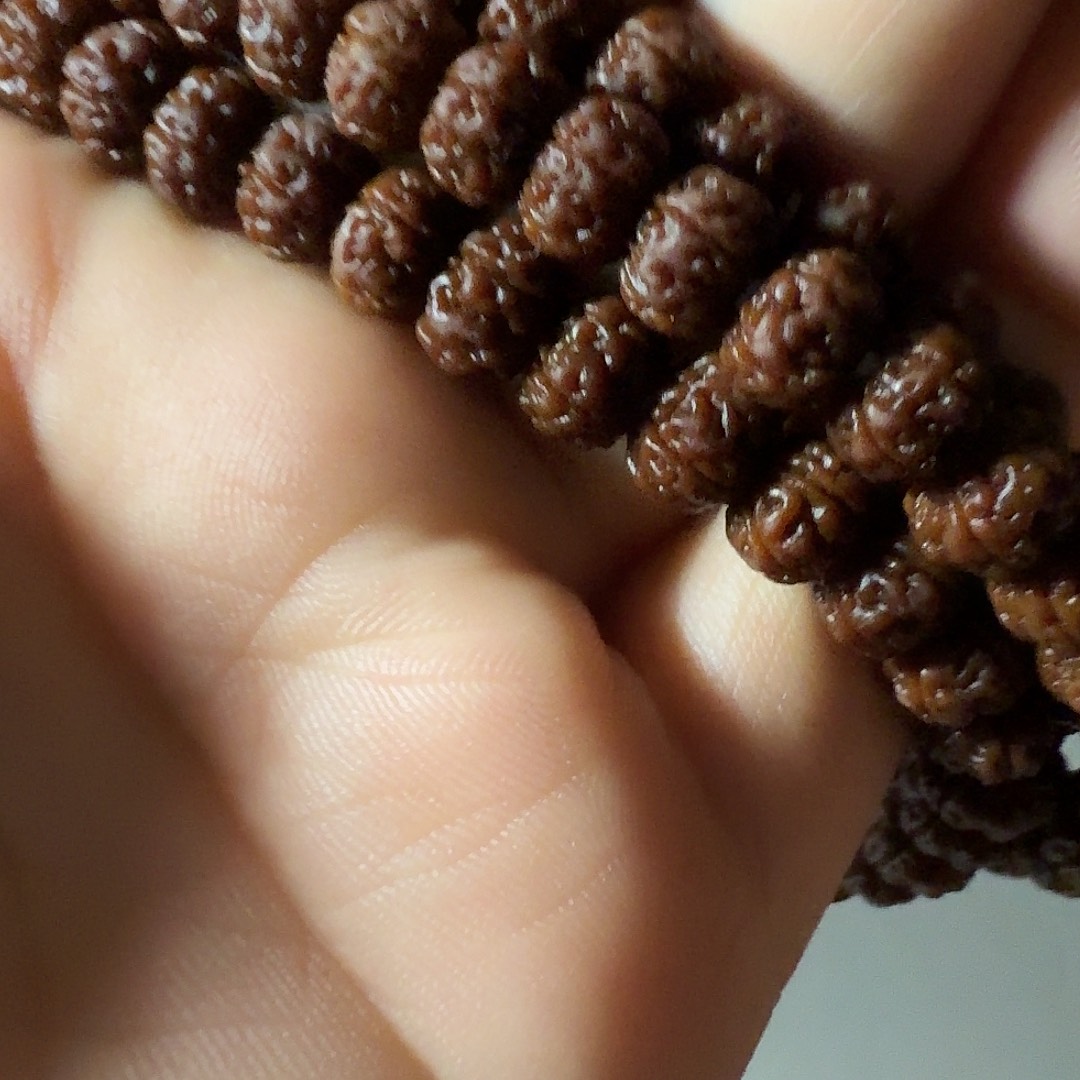 m***·金刚菩提吊坠勿里达顶级黄匀8