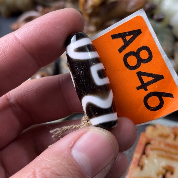 玛瑙/玉髓颈饰合金