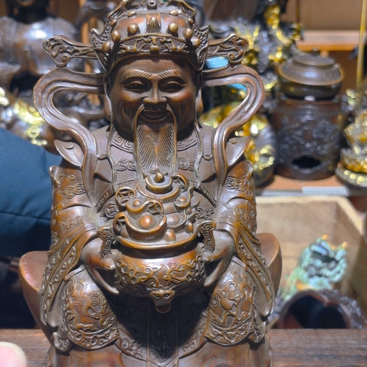 铜的。全清了。一件不留！不磨叽