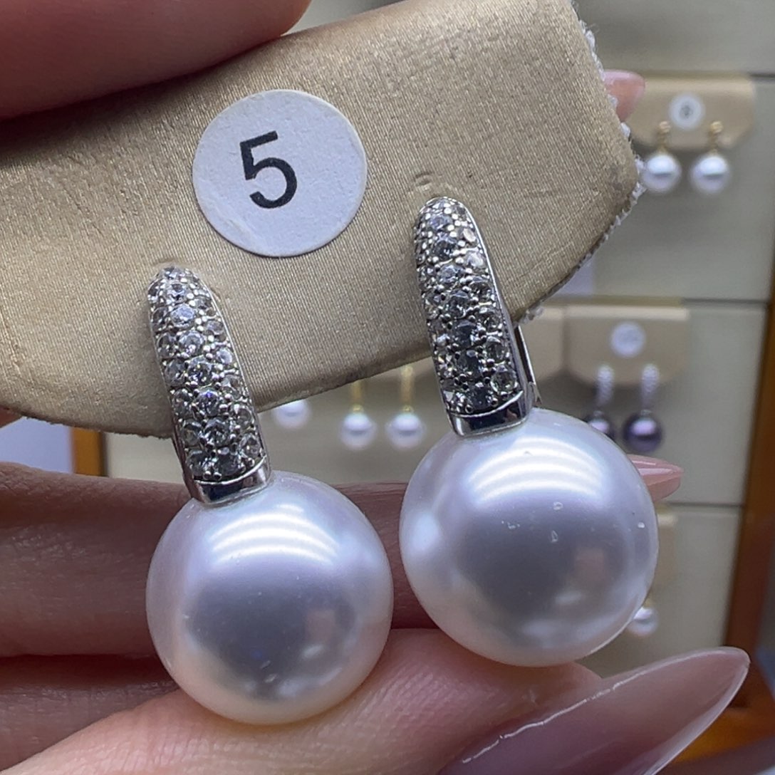 银S925镶嵌淡水珍珠耳饰