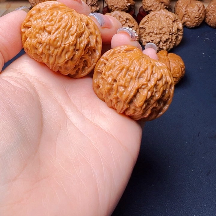 文玩核桃吊坠不***缘磨盘42