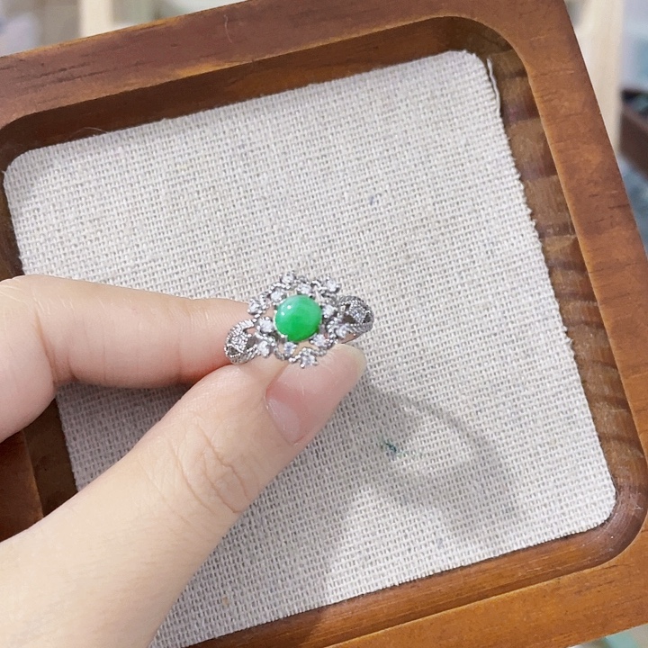 翡翠未镶嵌颈饰天然翡翠Ａ货