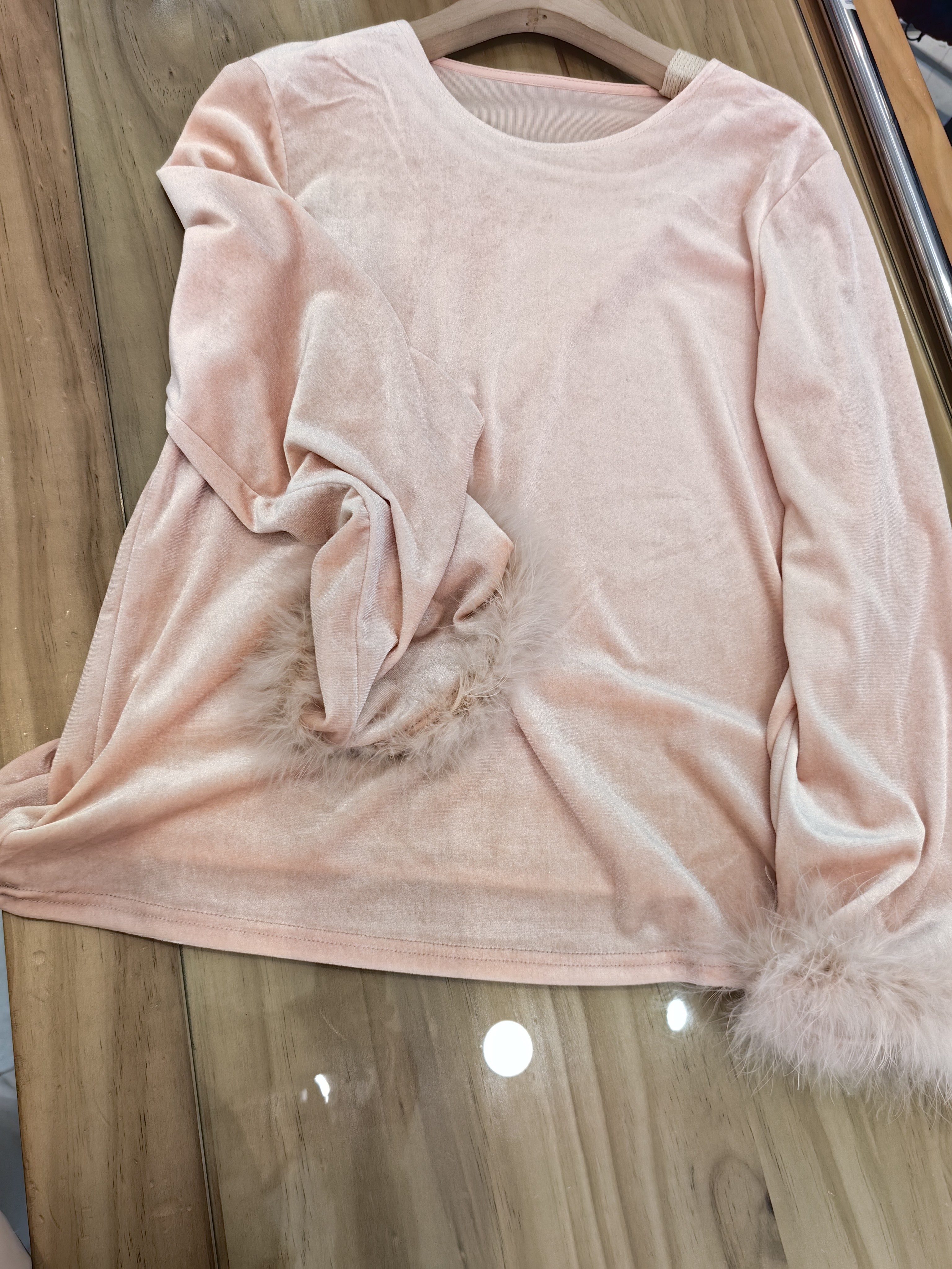 金丝绒长袖打底衫