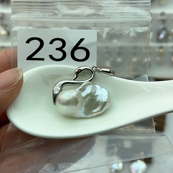 淡水珍珠颈饰银S925镶嵌