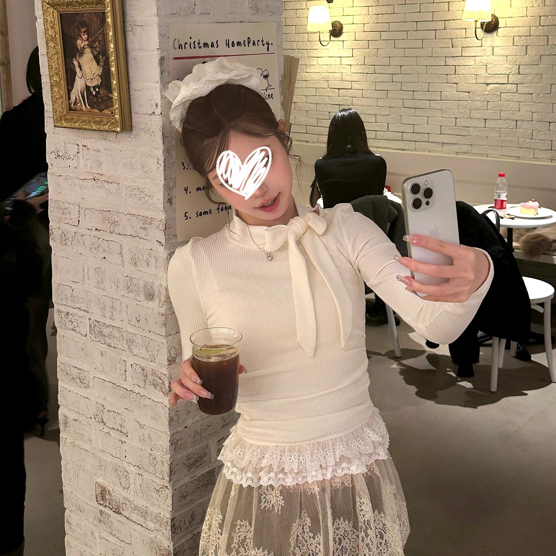 艺等韩系白色蝴蝶结绑带长袖t恤女秋冬季甜美风修身百搭针织上衣