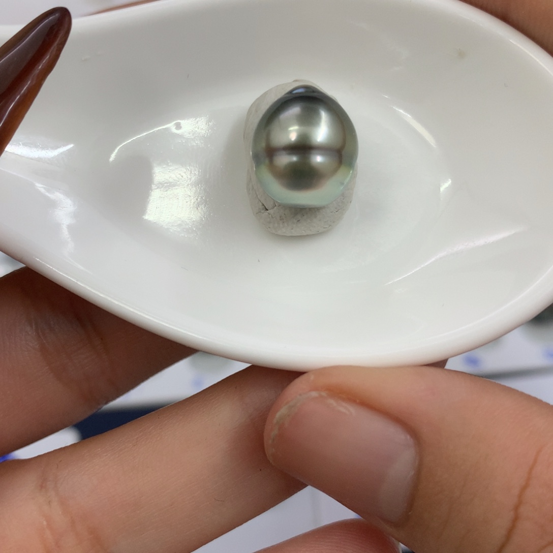 定制海水珍珠未镶嵌裸珠大溪地牛油果 11-12
