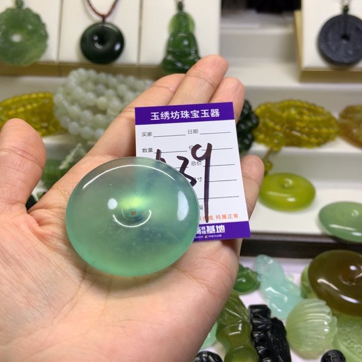 【闪购商品】未镶嵌蛇纹石玉颈饰老**Q