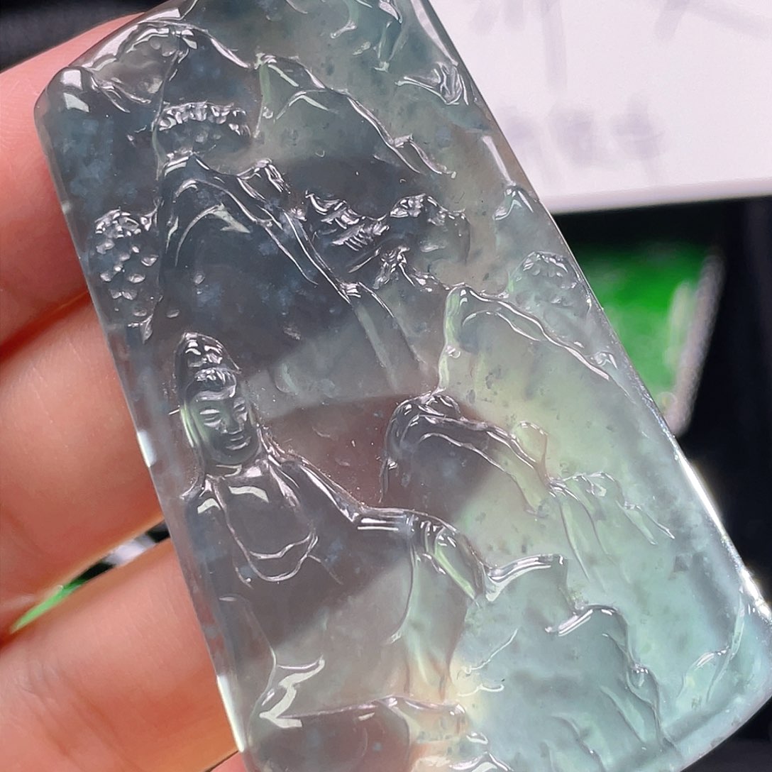 翡翠未镶嵌颈饰9，