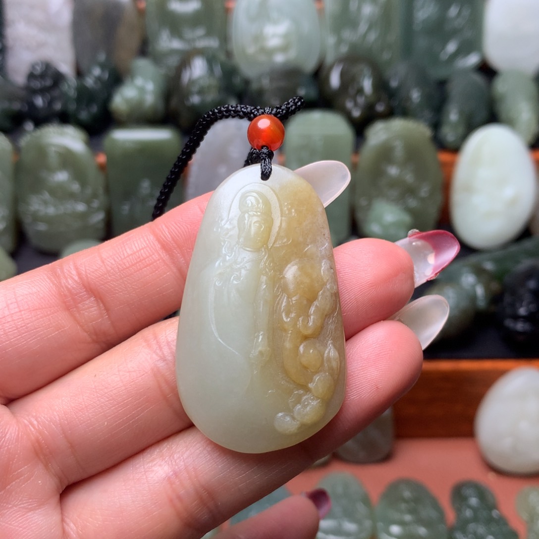 和田玉颈饰未镶嵌挂件60