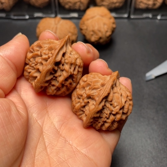 【闪购商品】把件文玩核桃秦闷………