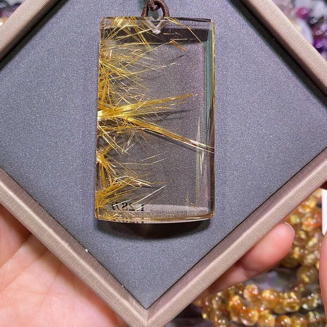 吊坠(赠链)未镶嵌水晶金钛晶