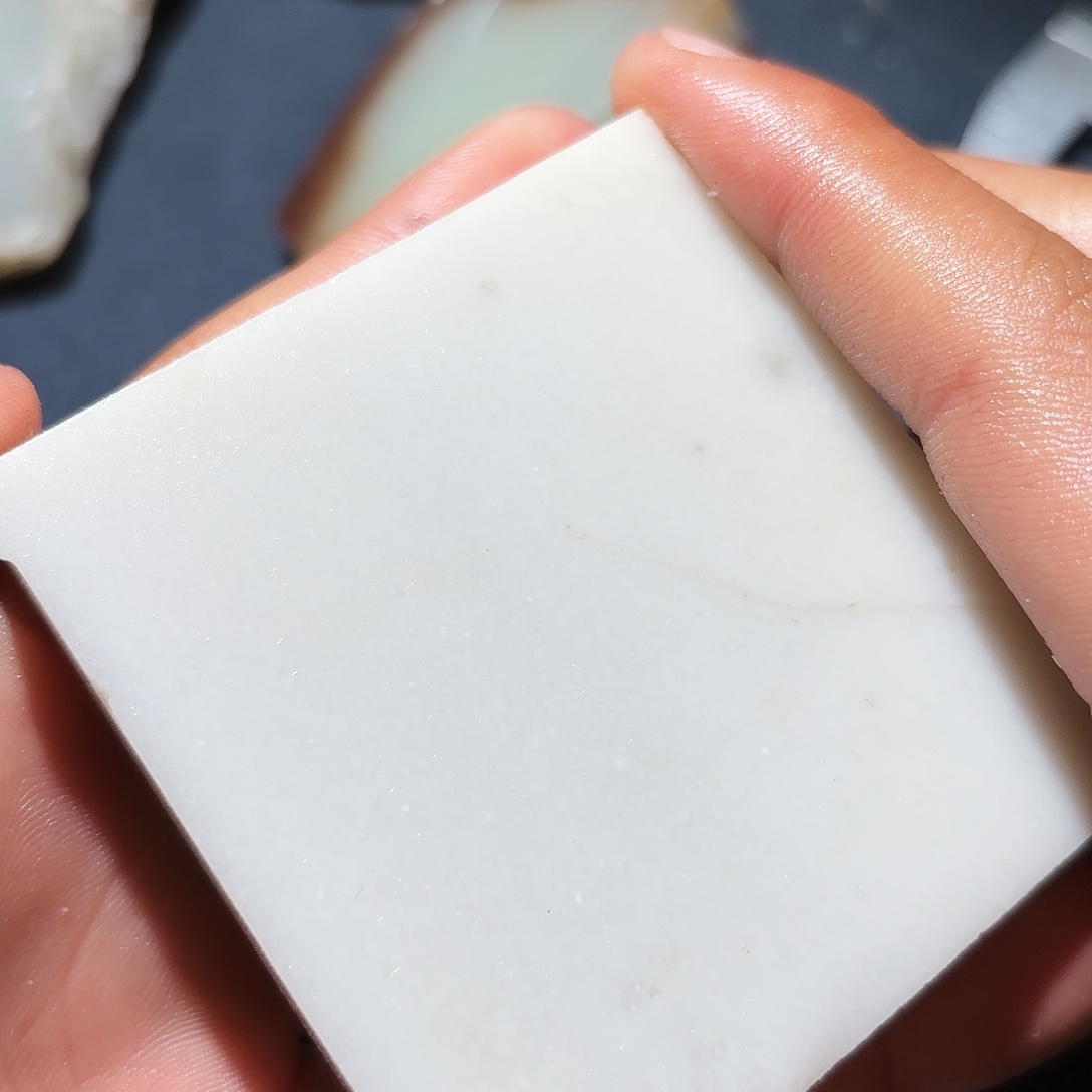 和田玉未镶嵌珠宝奇石