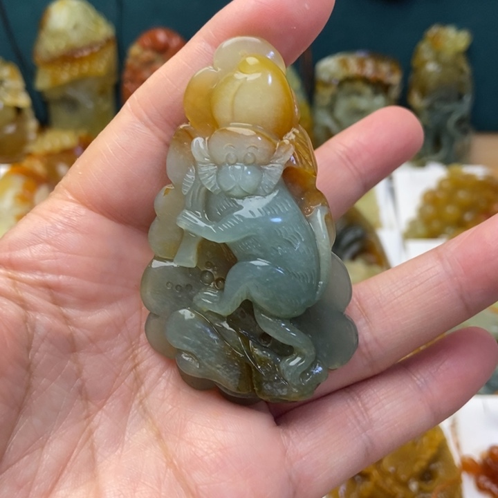 蛇纹石玉合金颈饰