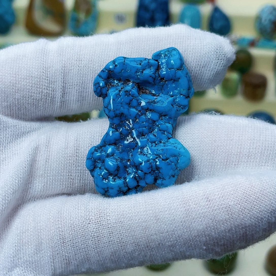 绿松石颈饰未镶嵌