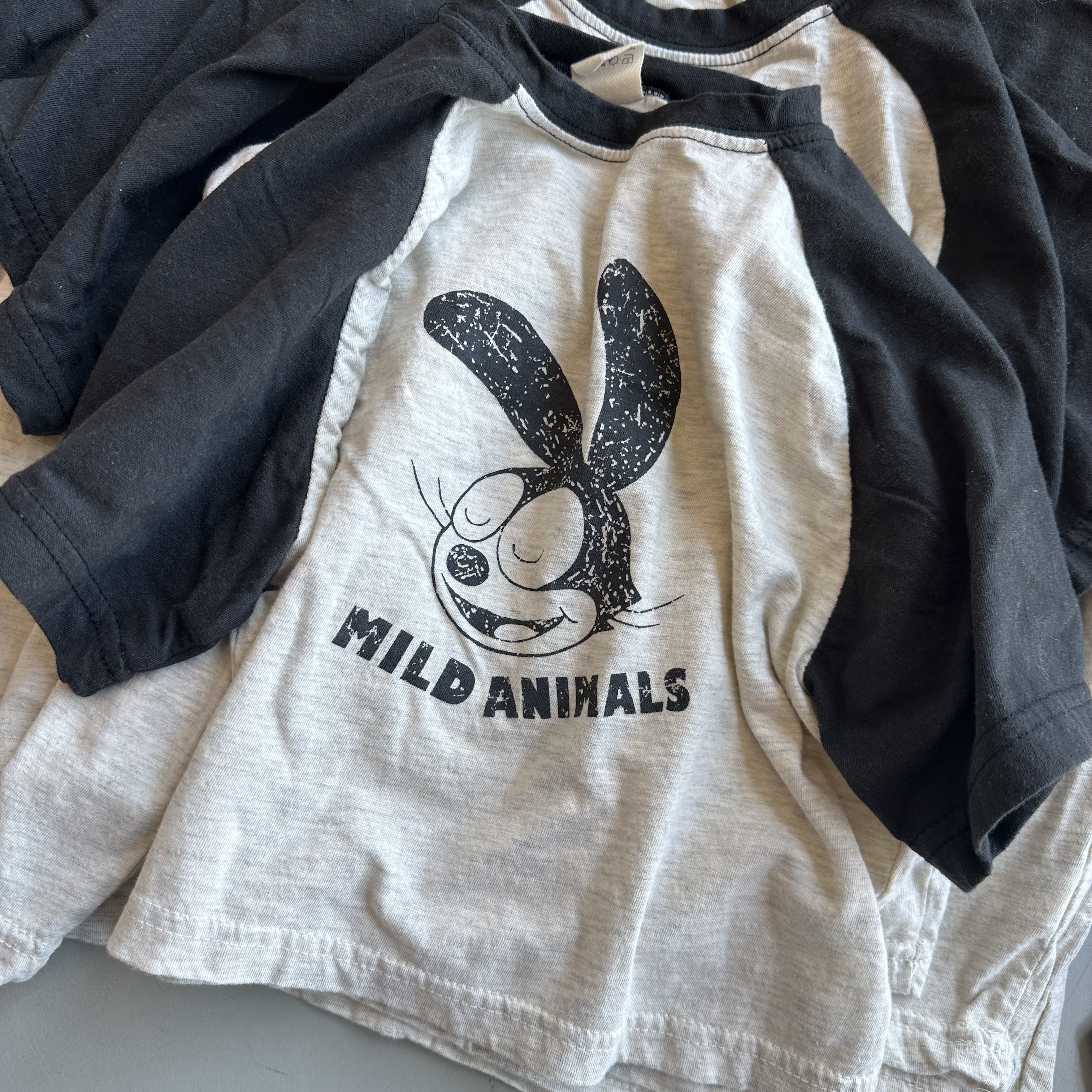 春夏款小兔子拼接半袖（不支持退货）