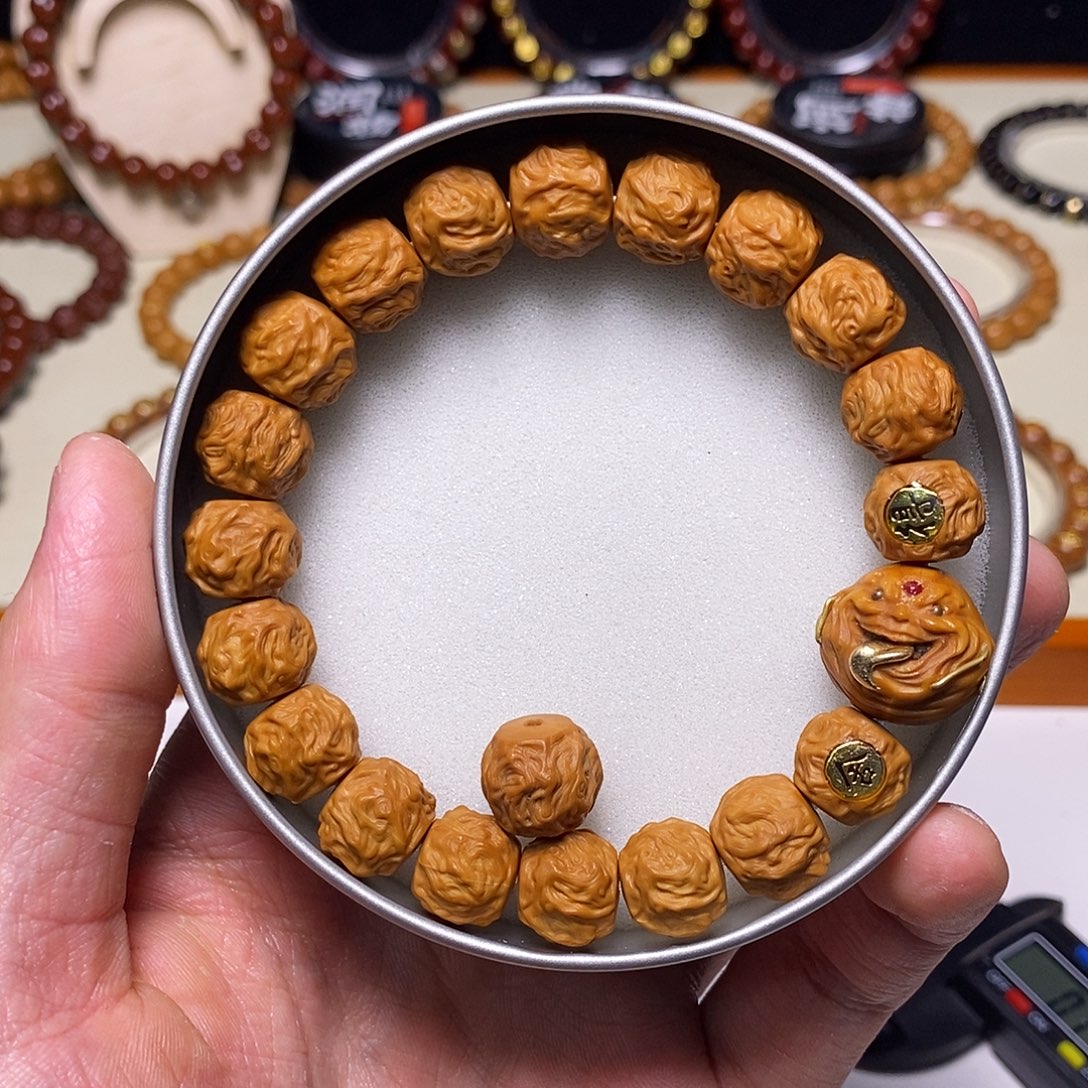手串猴头核桃全品舍得双标鬼脸舔僧龙蛇之变 尺寸12左右 馒头料