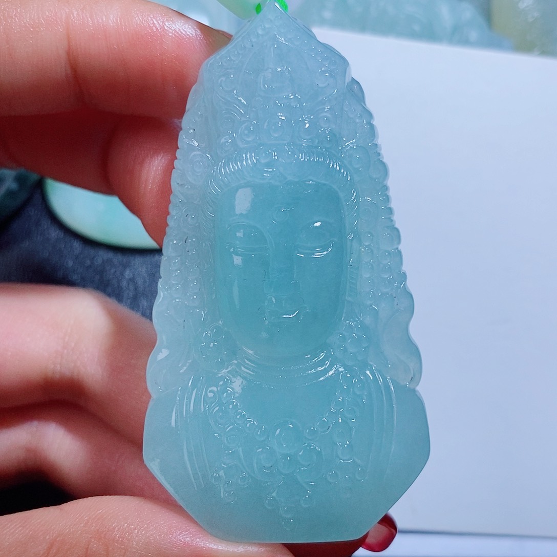 定制翡翠未镶嵌毛货不支持退换货，付款后确认抛光