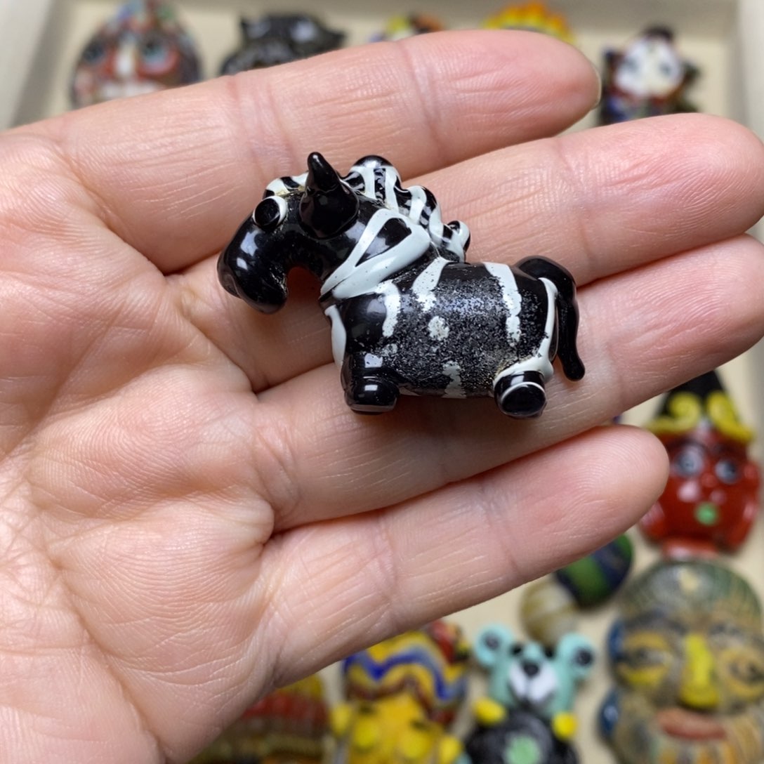 琉璃颈饰福利斑马099