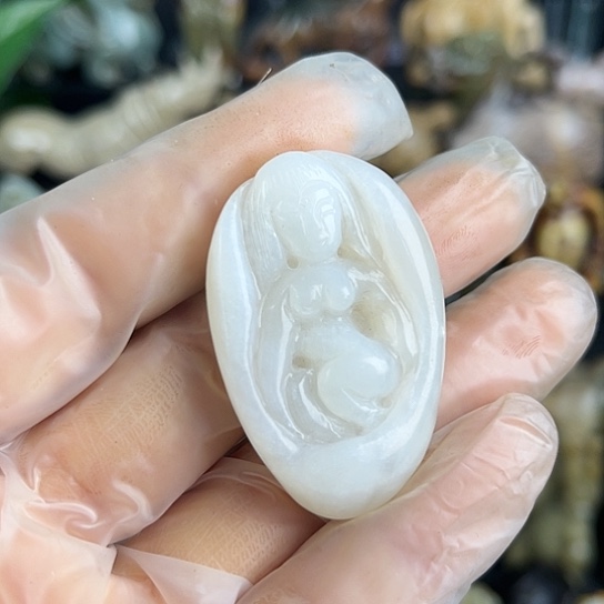 和田玉颈饰未镶嵌