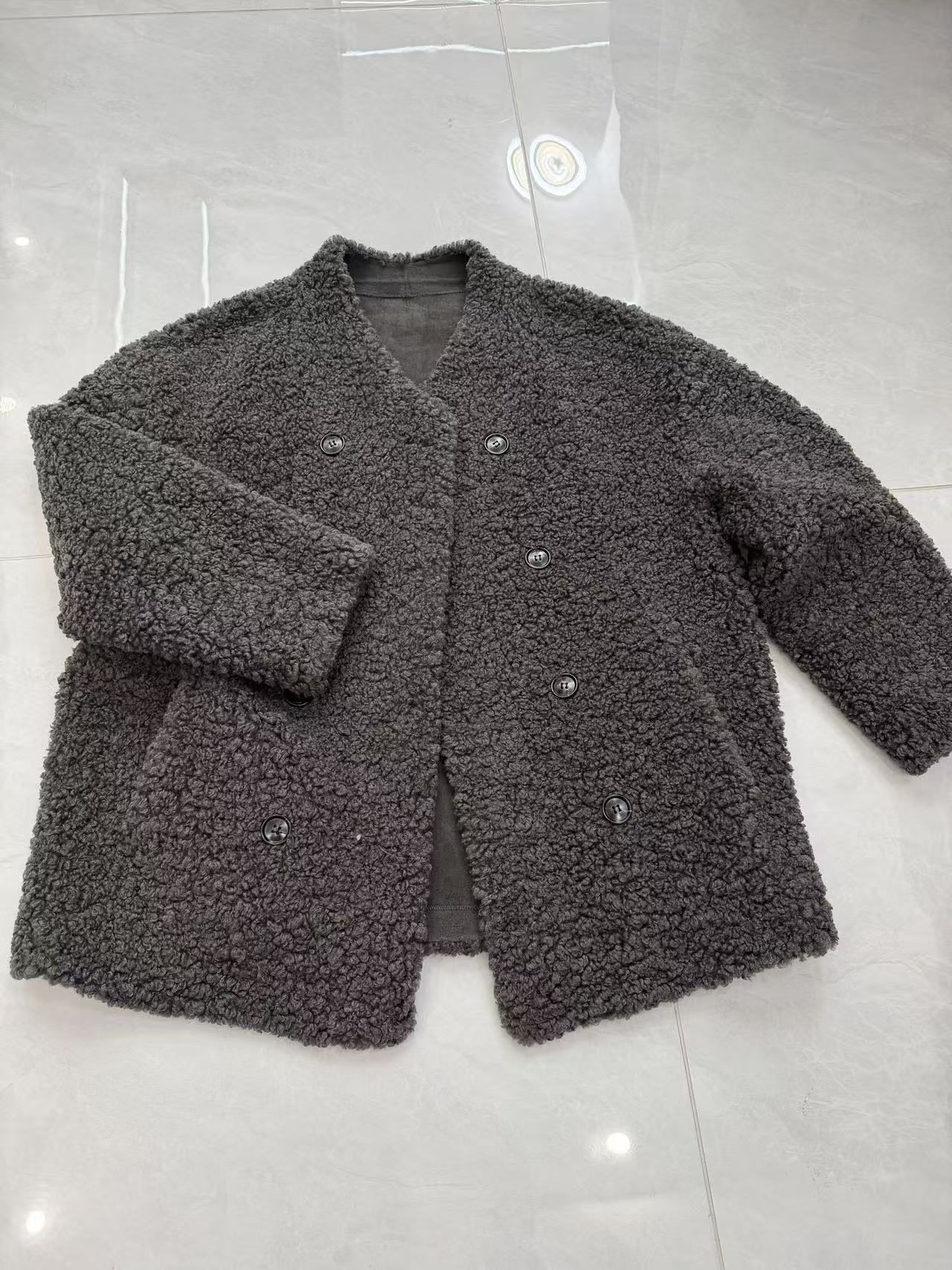 871011【DG】2025冬季时尚新款毛毛外套女