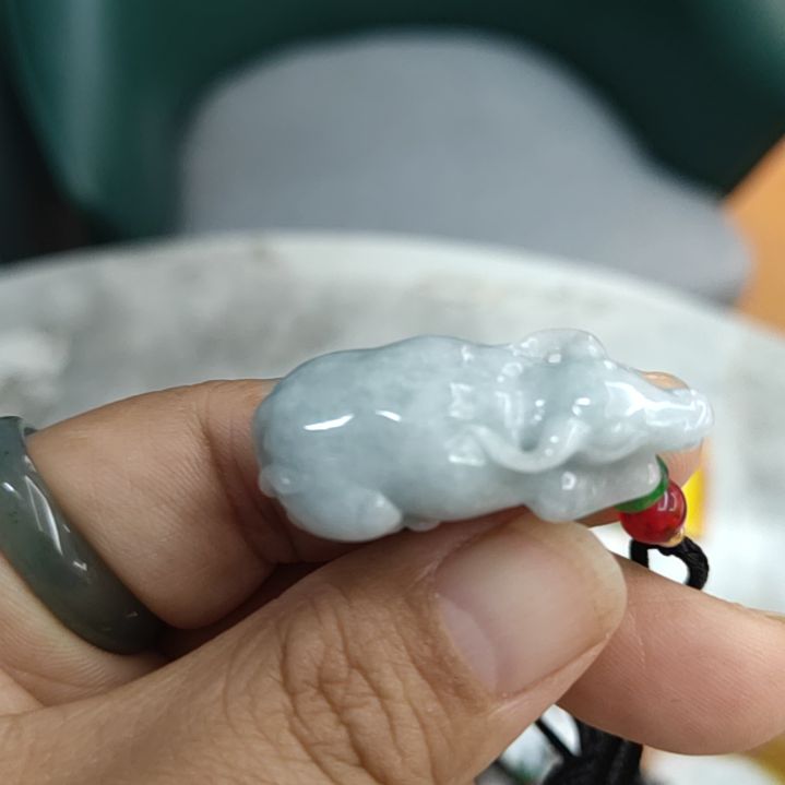 翡翠未镶嵌颈饰吊坠