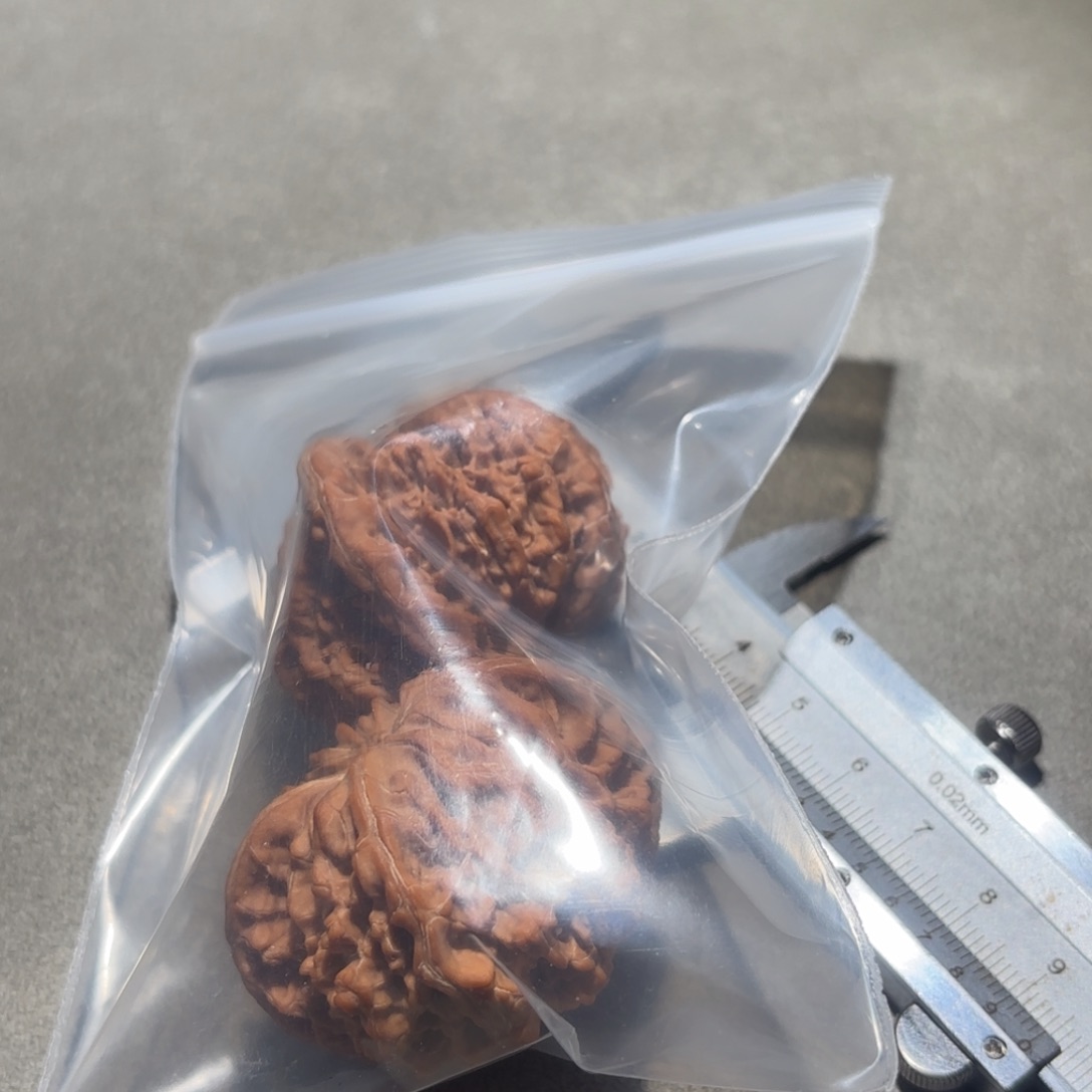 桃核吊坠老款宫灯