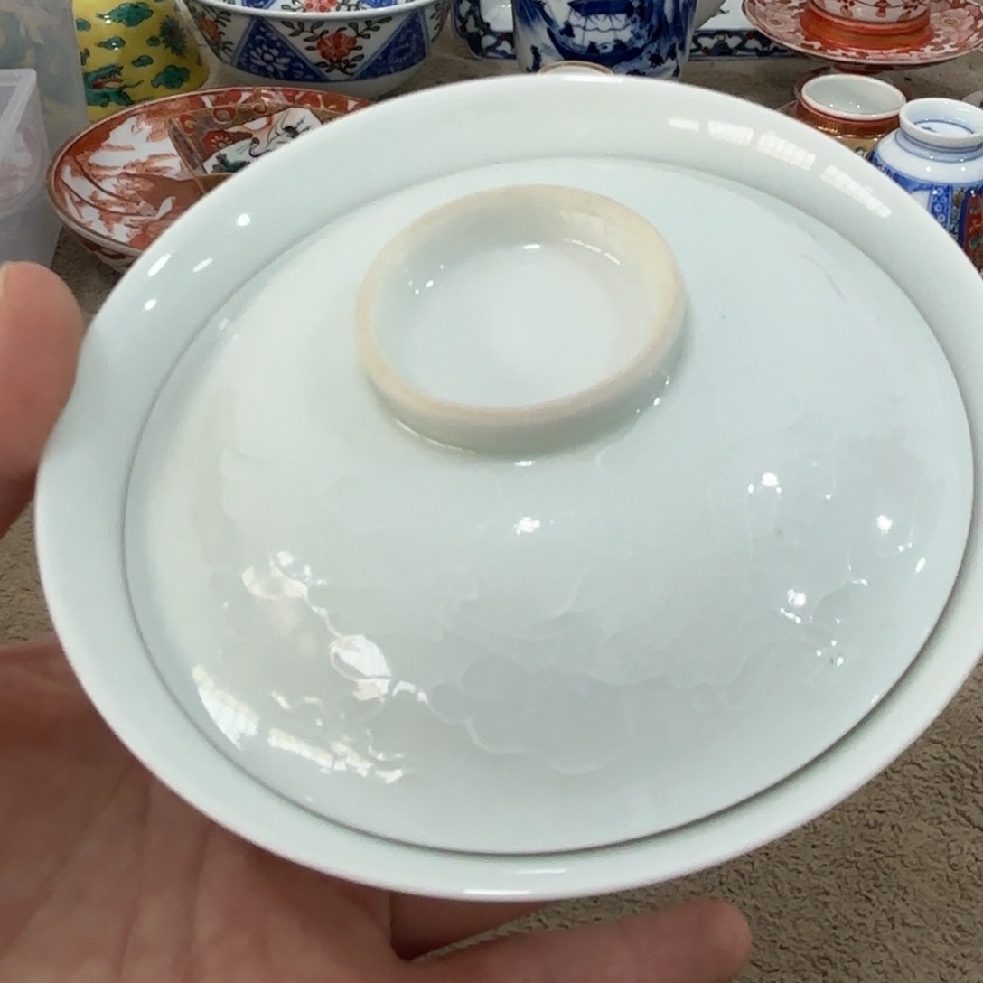 瓷片非常好看漂亮的物品 