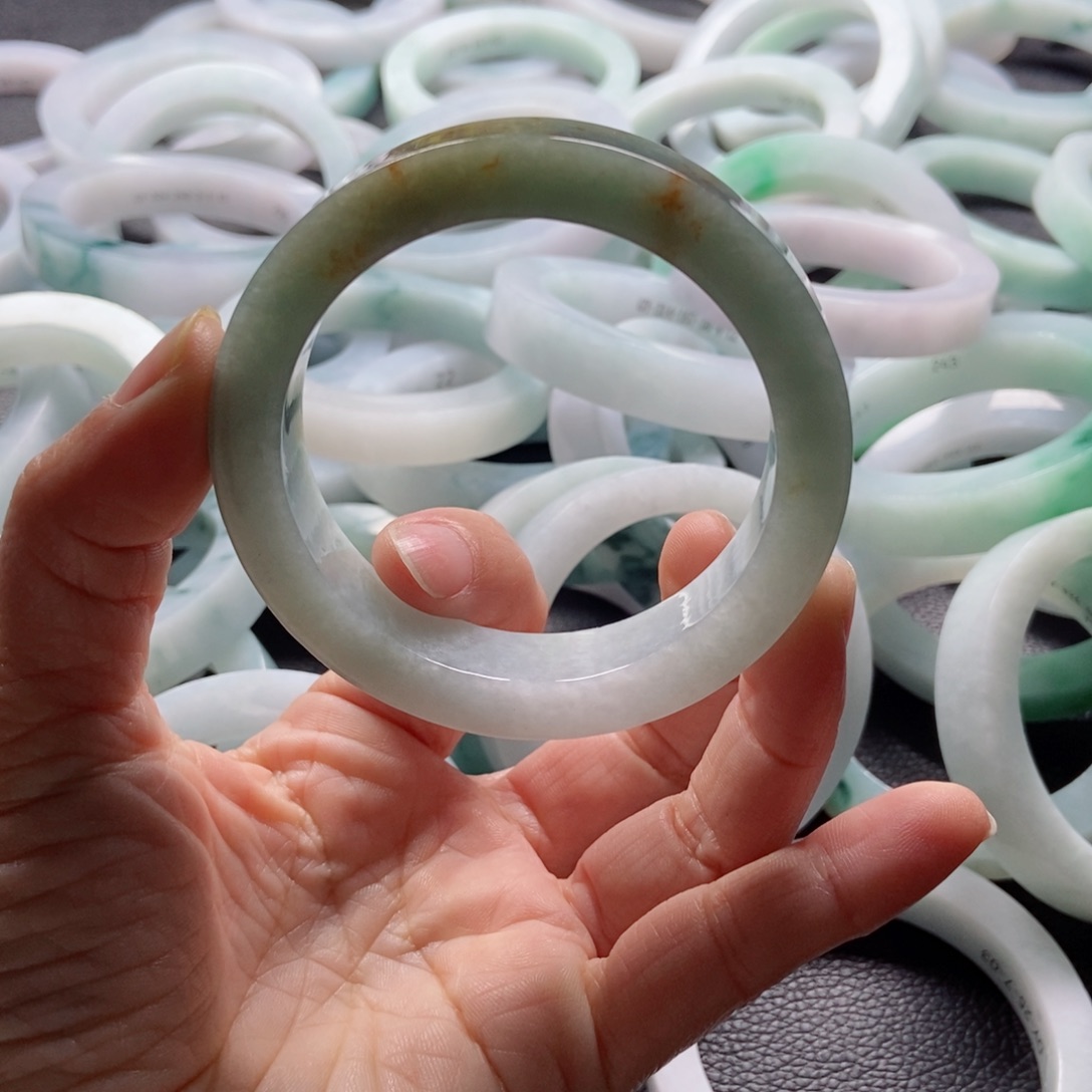 定制翡翠手镯未镶嵌妞*美