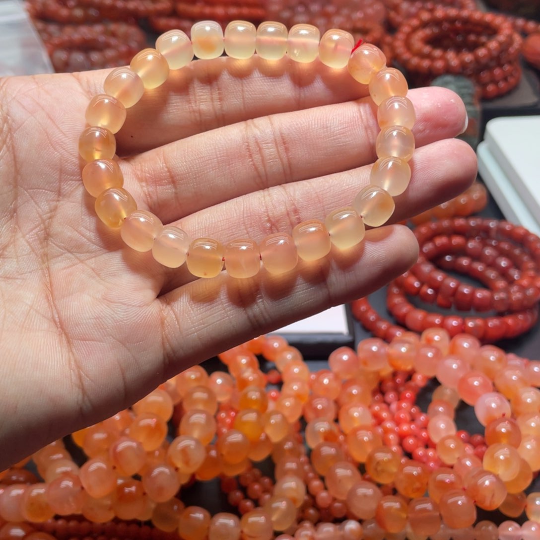 南红玛瑙手链未镶嵌