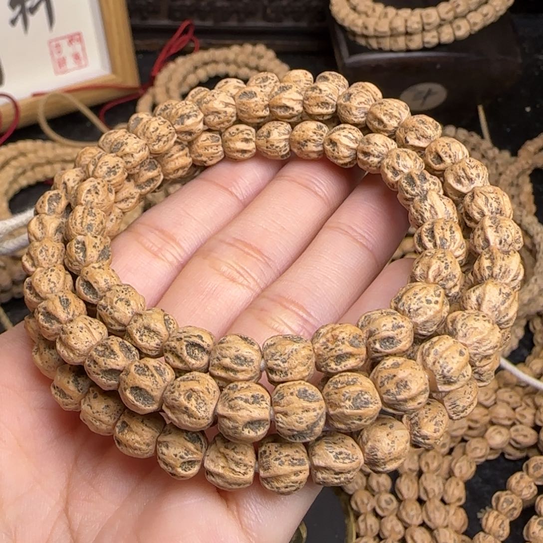 柏香籽/百香籽吊坠锦**人