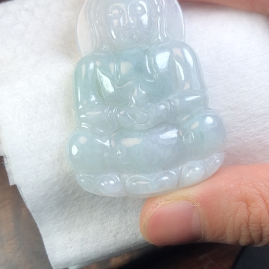 翡翠未镶嵌颈饰缅甸A货，每天下午1点半开播