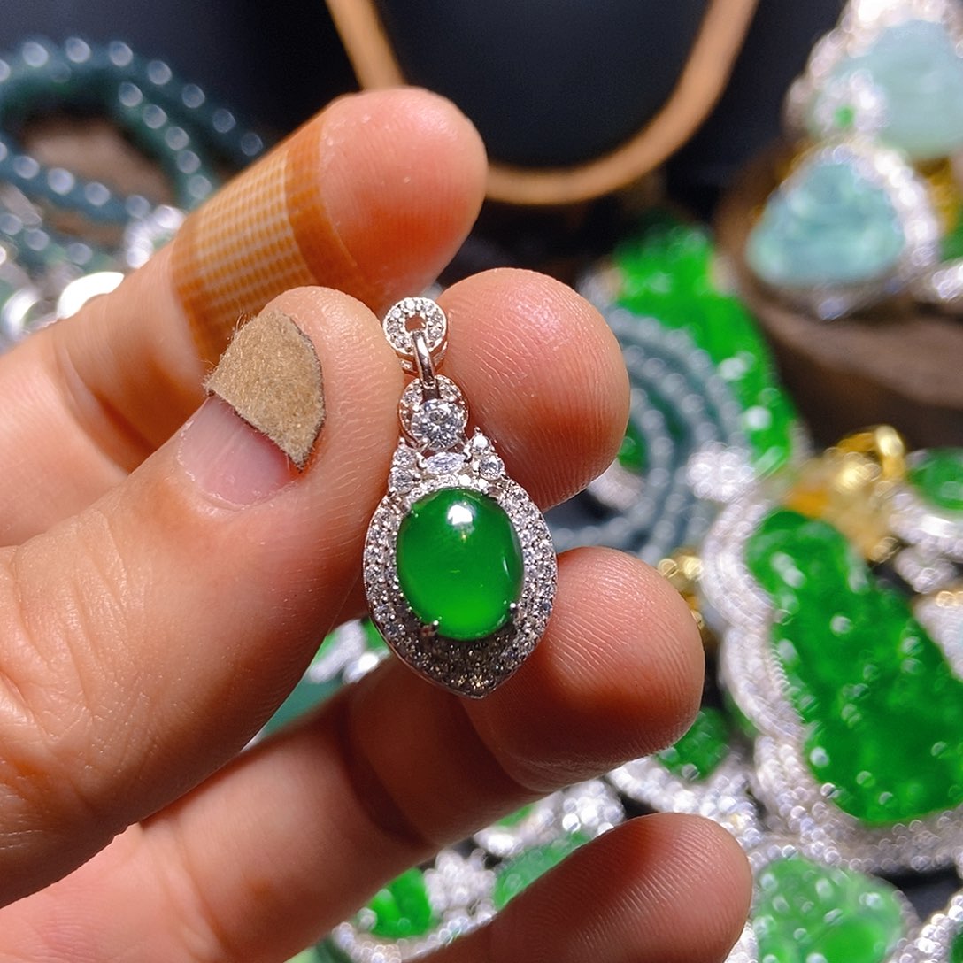 翡翠吊坠(不含链)银S925镶嵌123吊坠