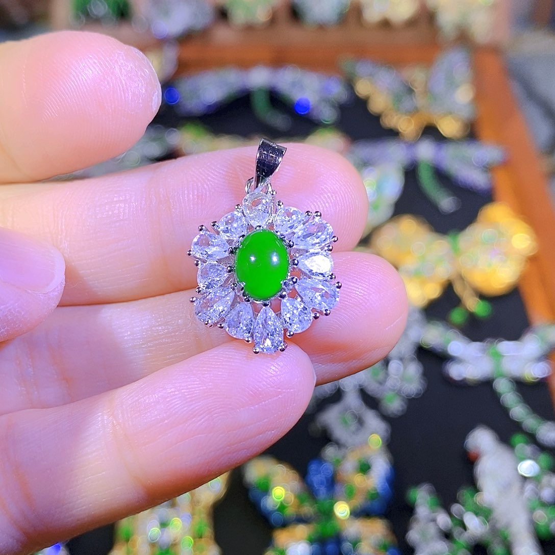 吊坠(不含链)银S925镶嵌翡翠