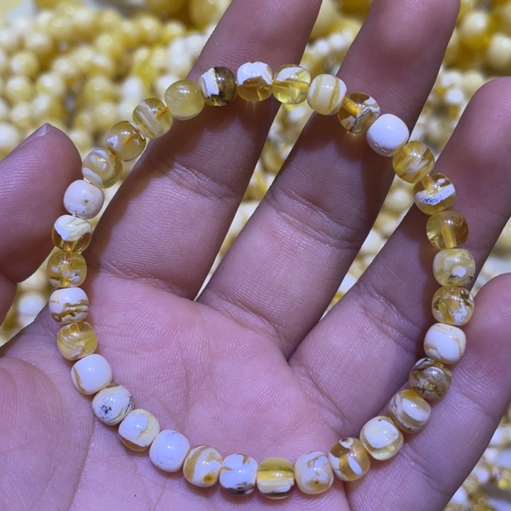 蜜蜡未镶嵌珠宝奇石6m